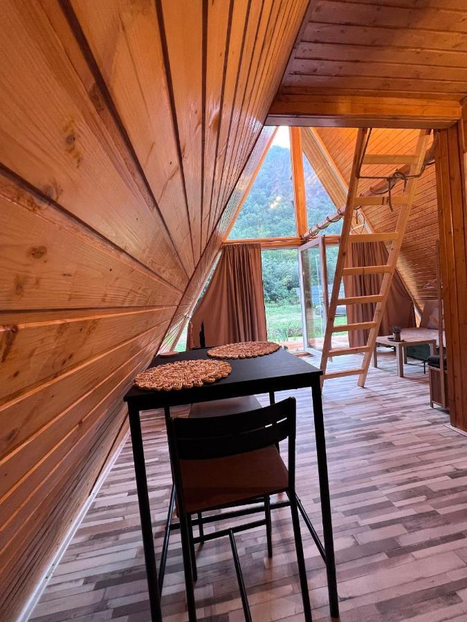 Cabane A-Frame Svinita Exterior photo