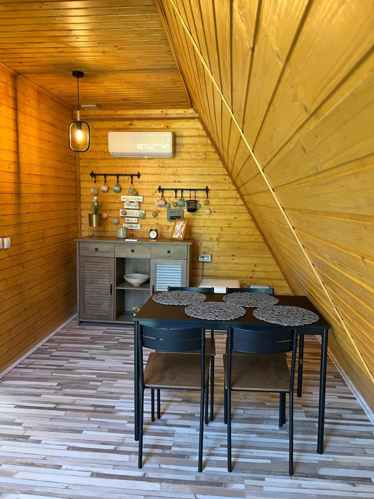 Cabane A-Frame Svinita Exterior photo